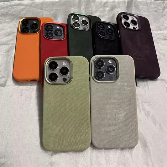 Flannel Fiber Cloth Pattern Magnetic Suction Phone Case